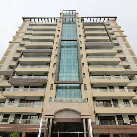 Gazebo Inn & Suites Medanta Gurgaon Buitenkant foto