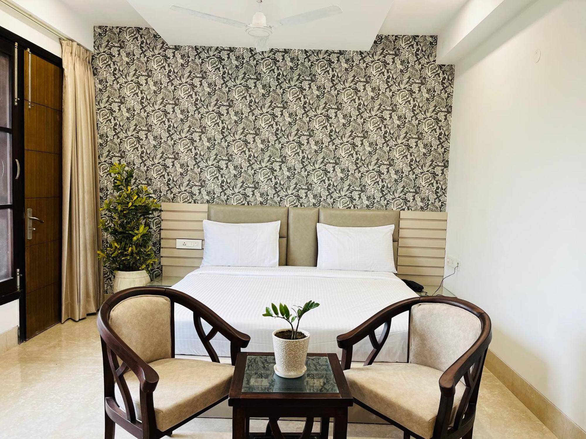 Gazebo Inn & Suites Medanta Gurgaon Buitenkant foto